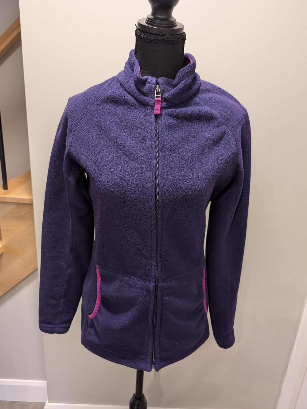 Women's Purple Fleece Jacket with Pink Trim - Full-Zip Casual Layer